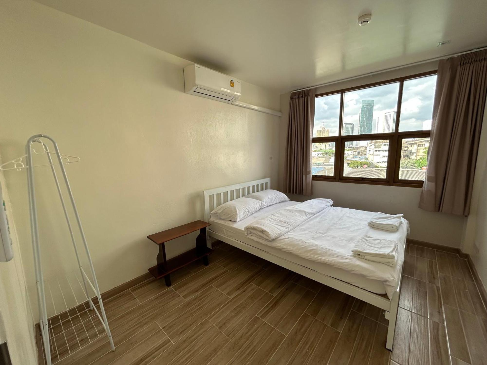 Krung Tone Hostel بانكوك المظهر الخارجي الصورة
