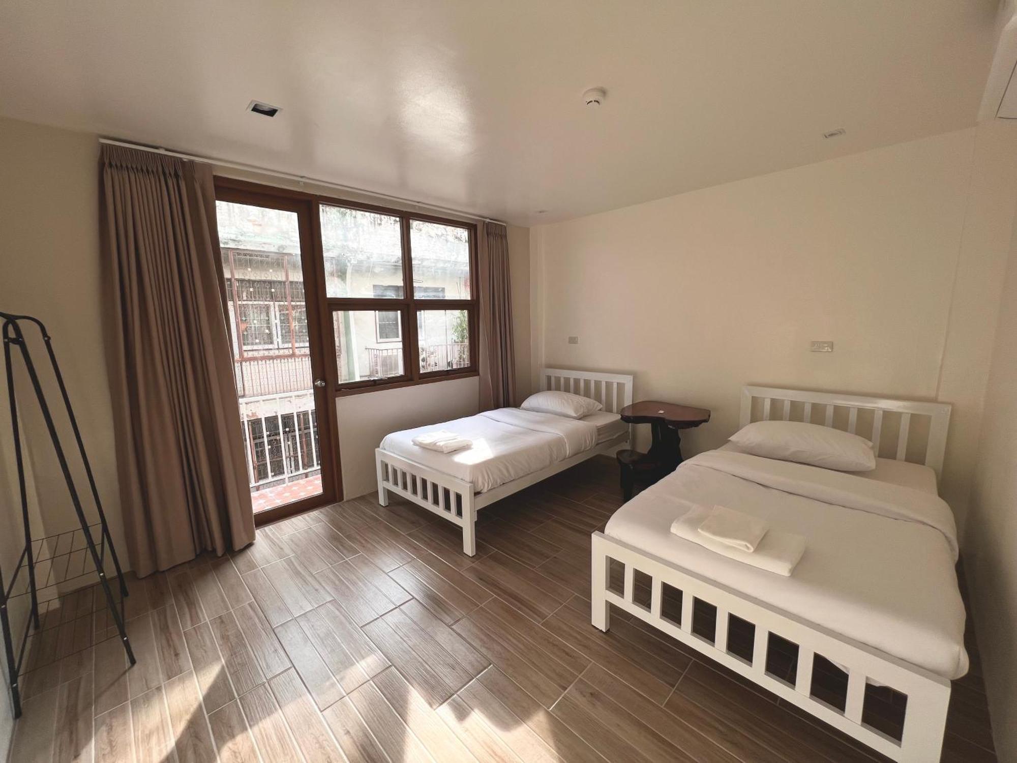 Krung Tone Hostel بانكوك المظهر الخارجي الصورة