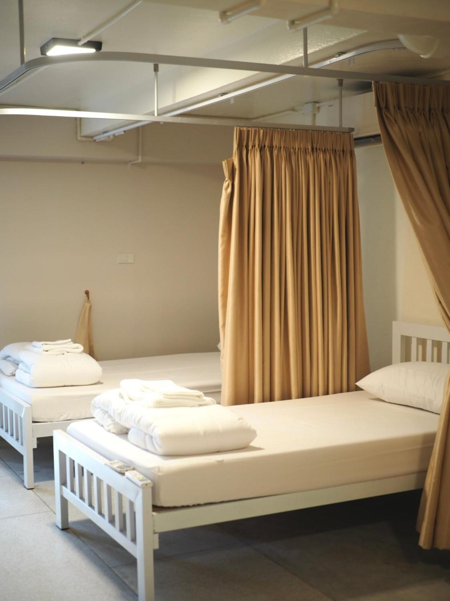 Krung Tone Hostel بانكوك المظهر الخارجي الصورة