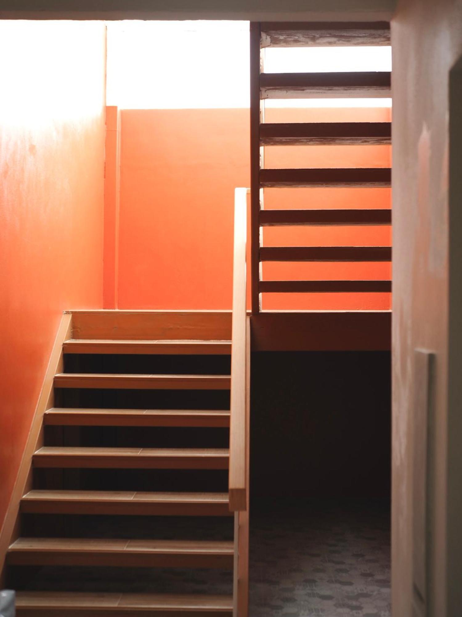 Krung Tone Hostel بانكوك المظهر الخارجي الصورة